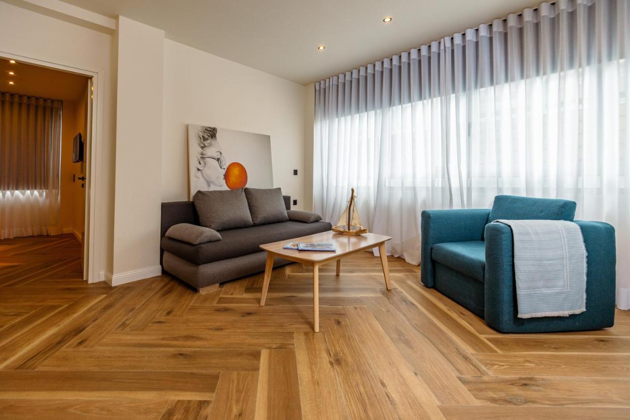 Triple A - Prime Location - Between Monastiraki & Syntagma Square-FREE Parking! - 3