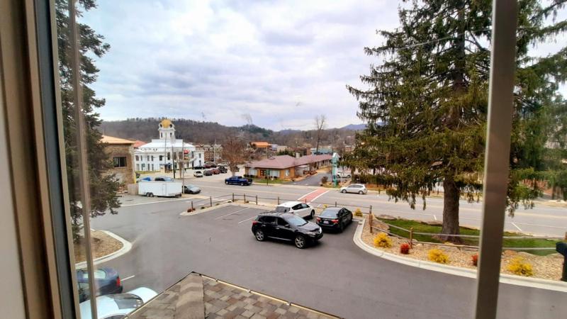 Willow Brook Hotel — photo 24