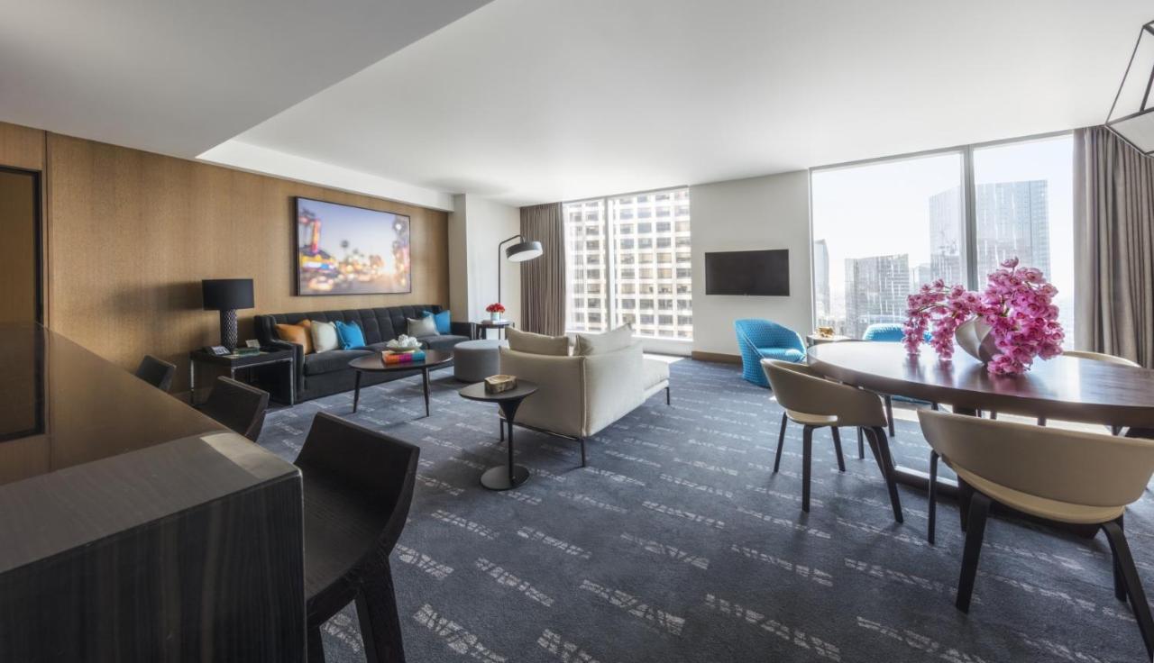 Continental Hotel — photo 10