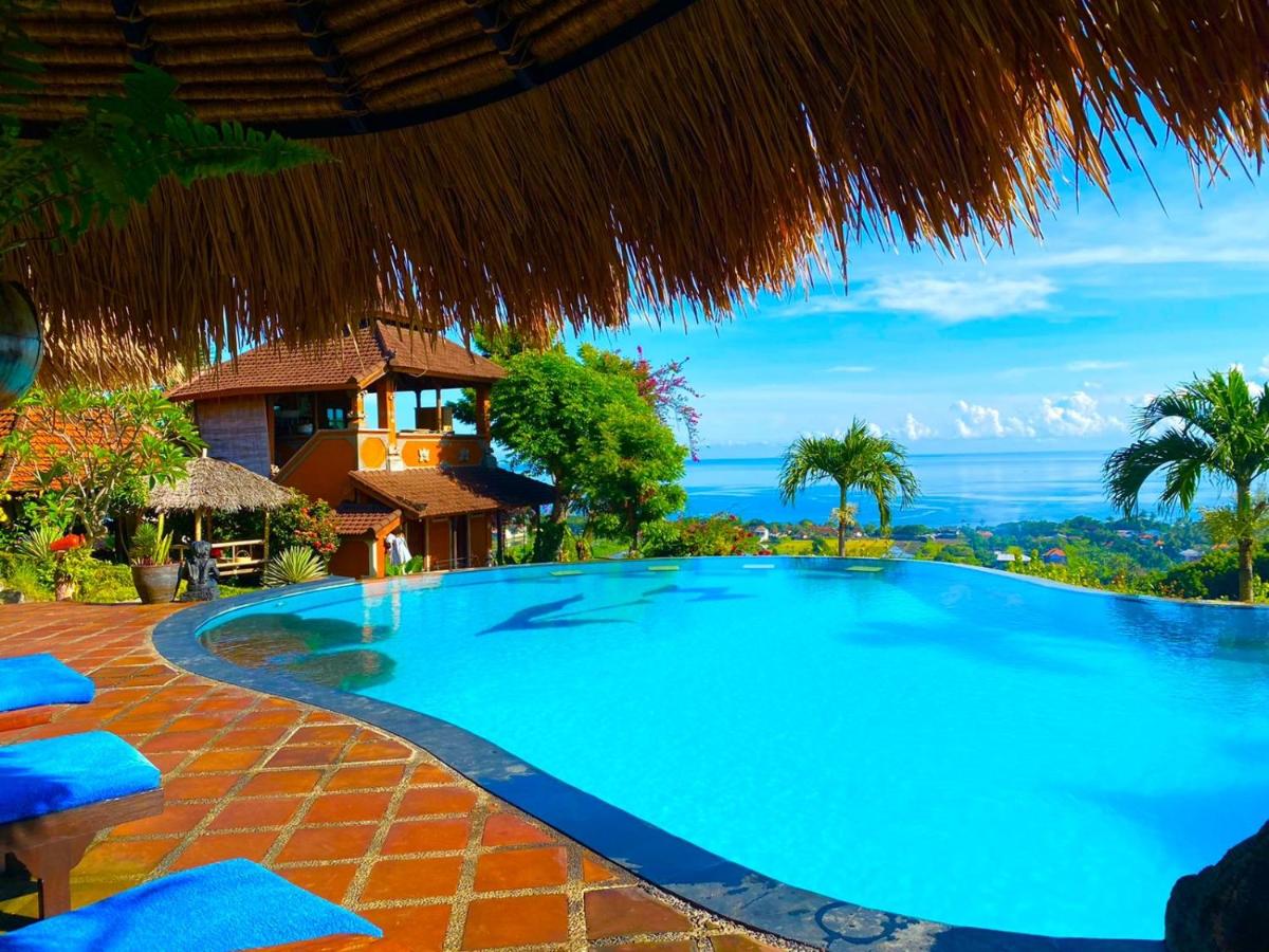 Sing Sing Resort Lovina — piscina