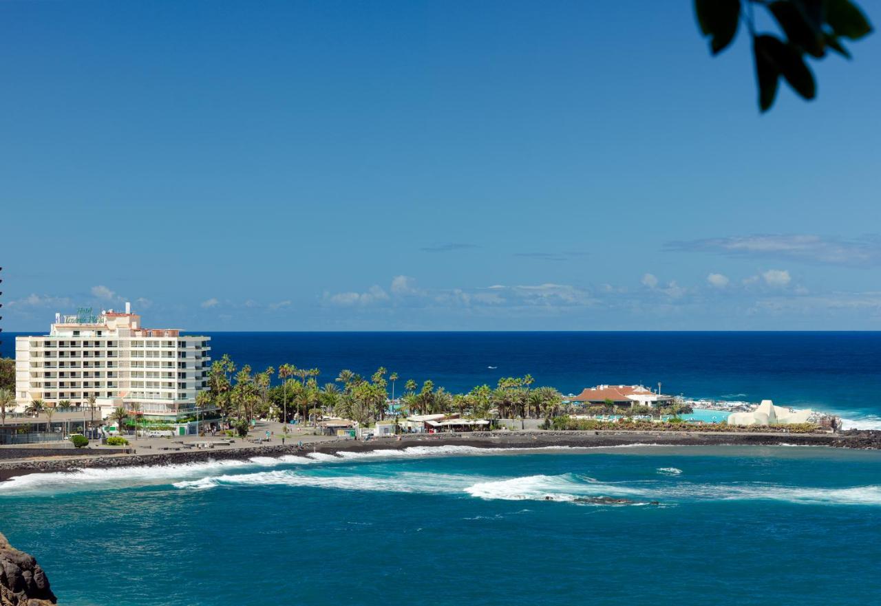 Beach: H10 Tenerife Playa