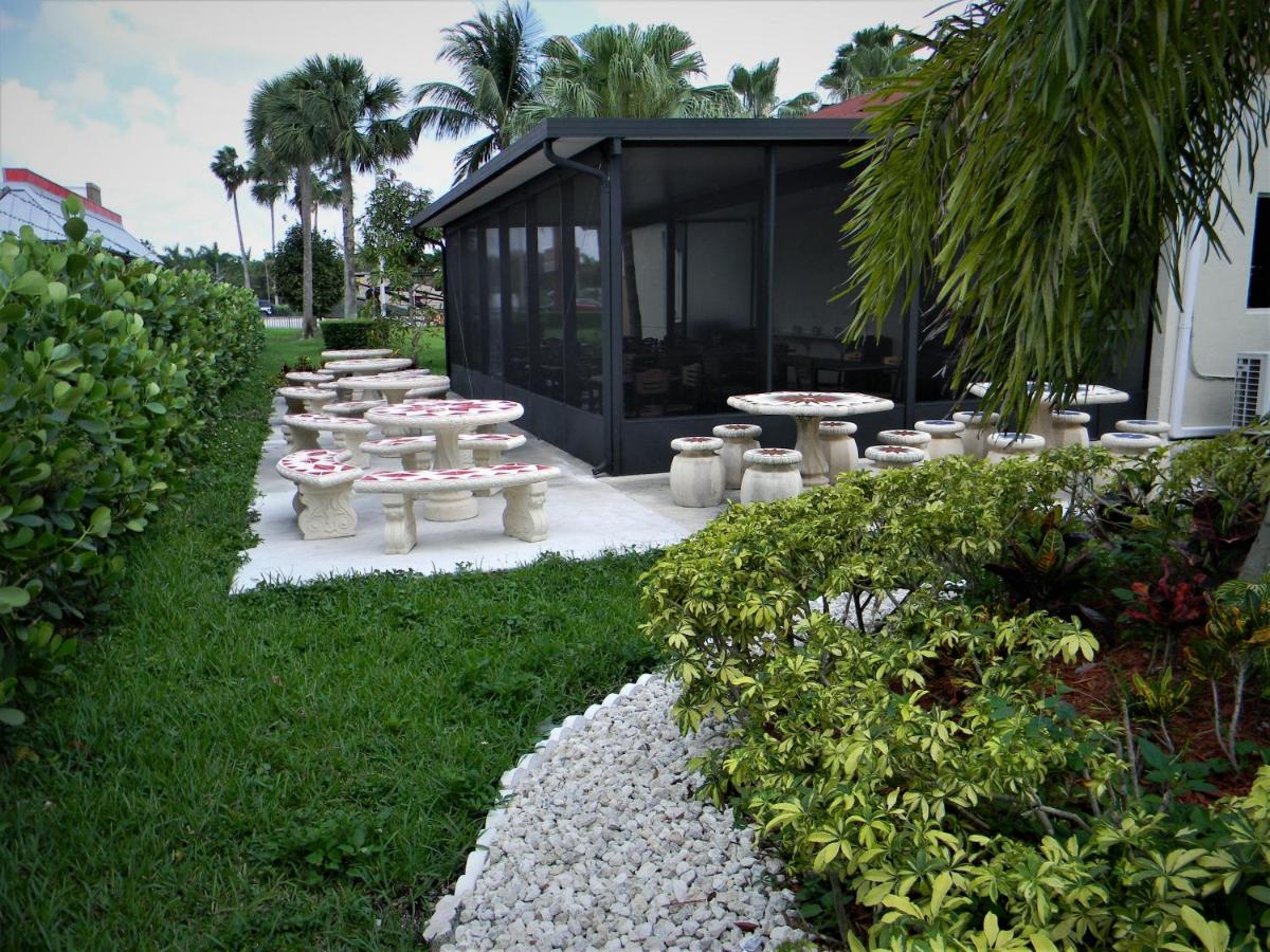 Fairway Inn — photo 19