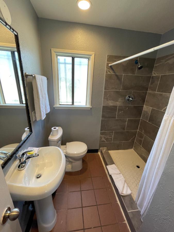 Cornett Motel — photo 14