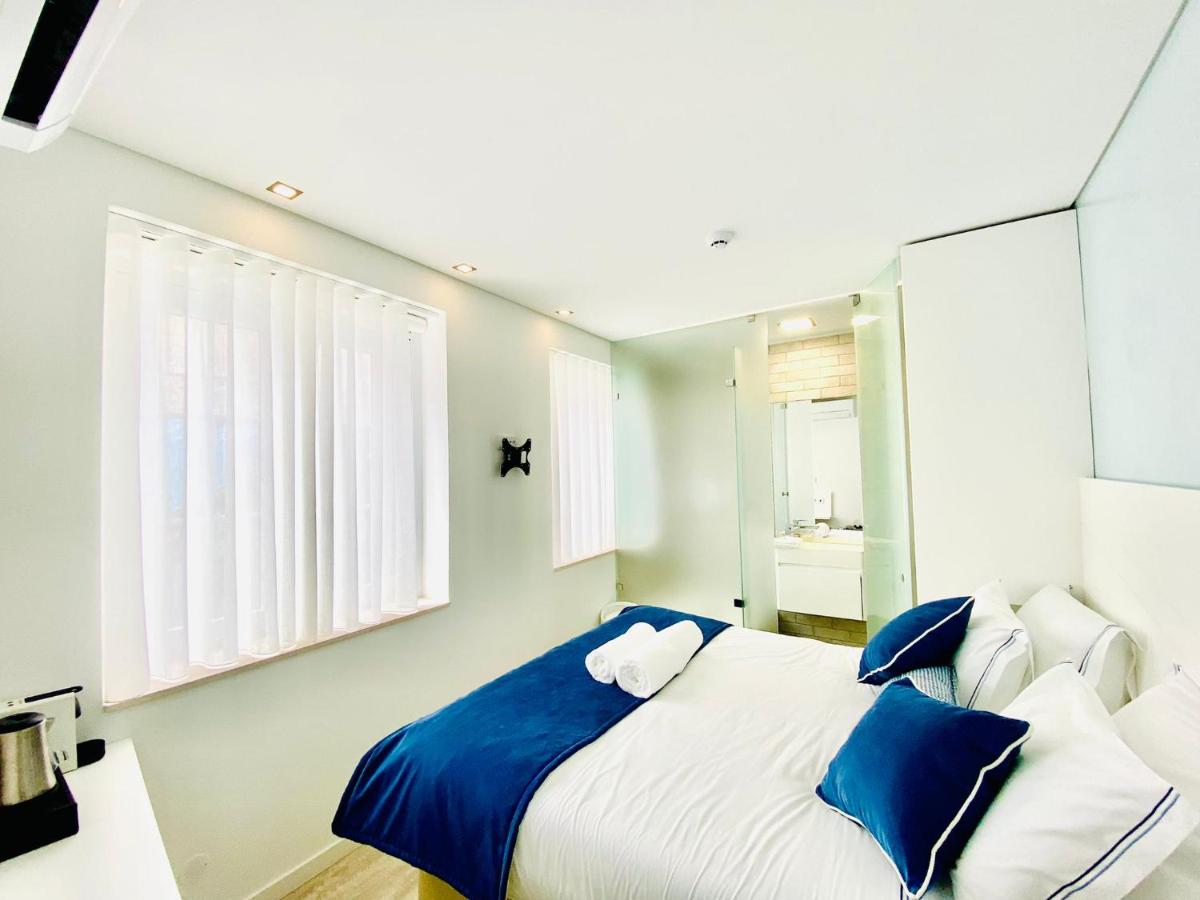 Gloria 10 Deluxe - 2