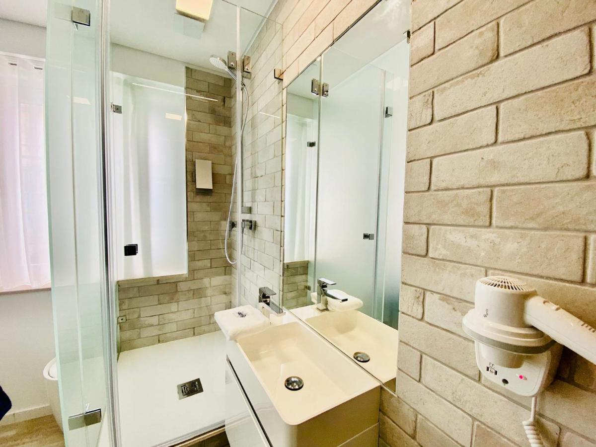 Gloria 10 Deluxe - 3