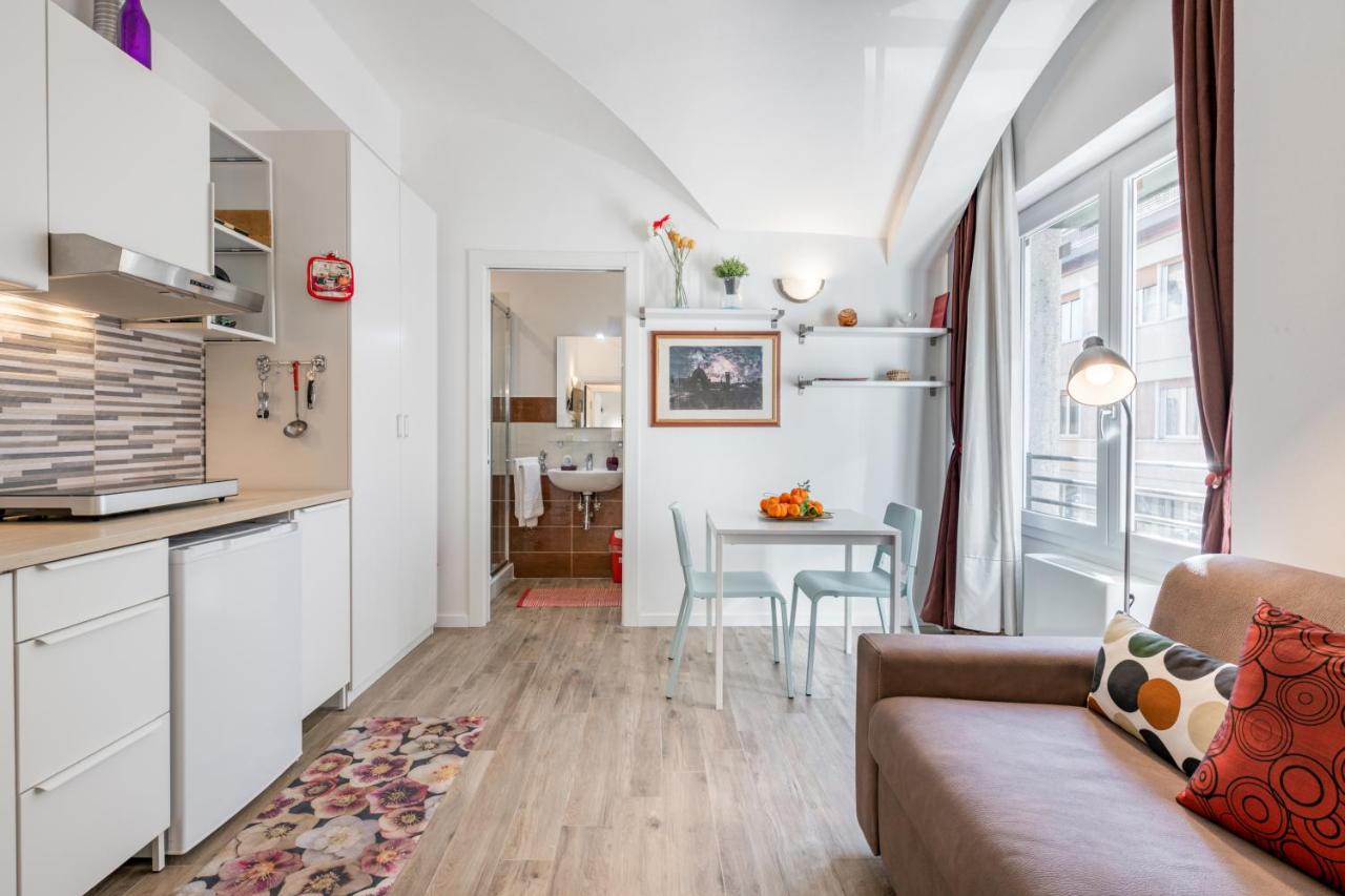 GuestHost - Fortezza Studios - 4