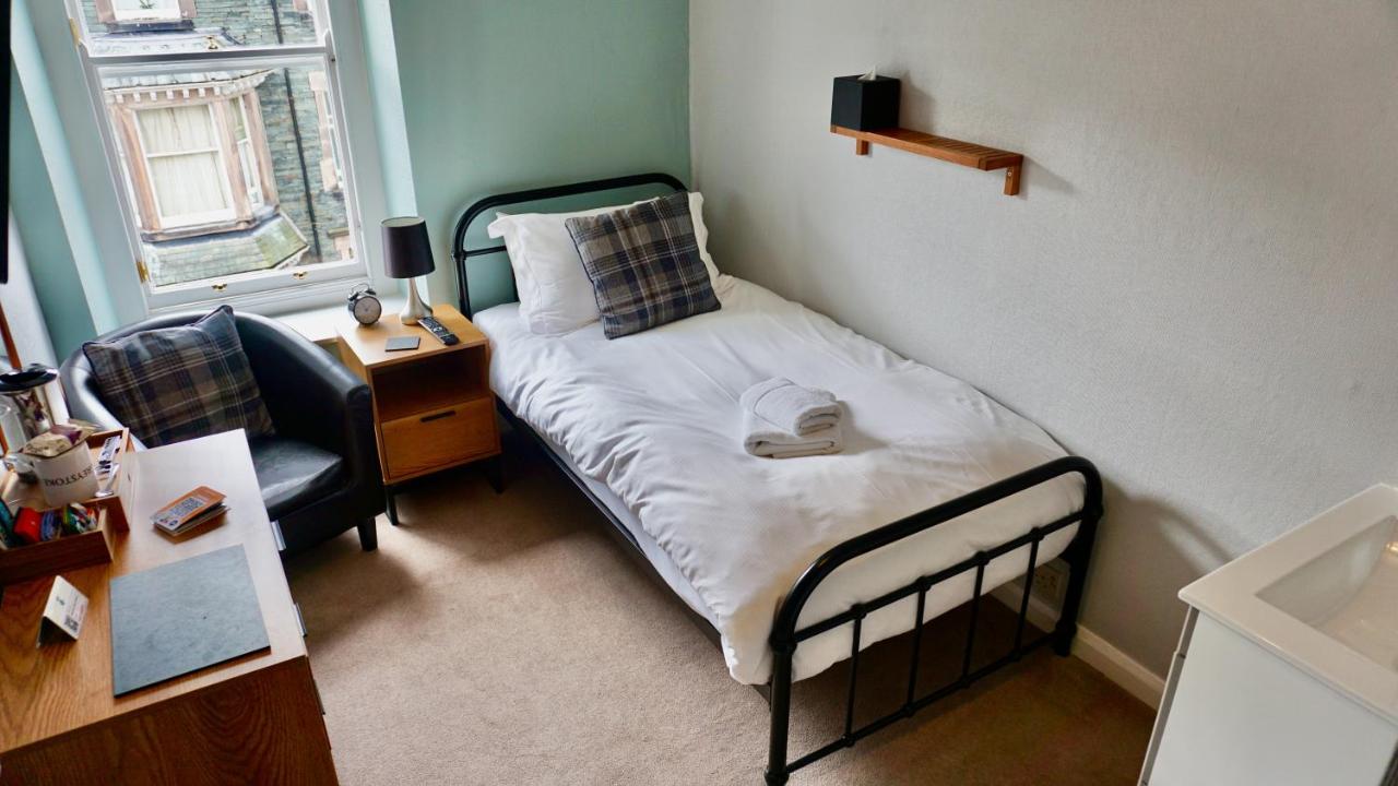 Hedgehog Hill Guest House - Laterooms