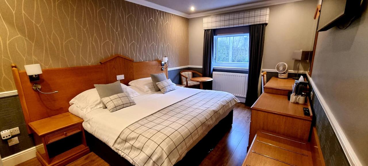 Standard King Room