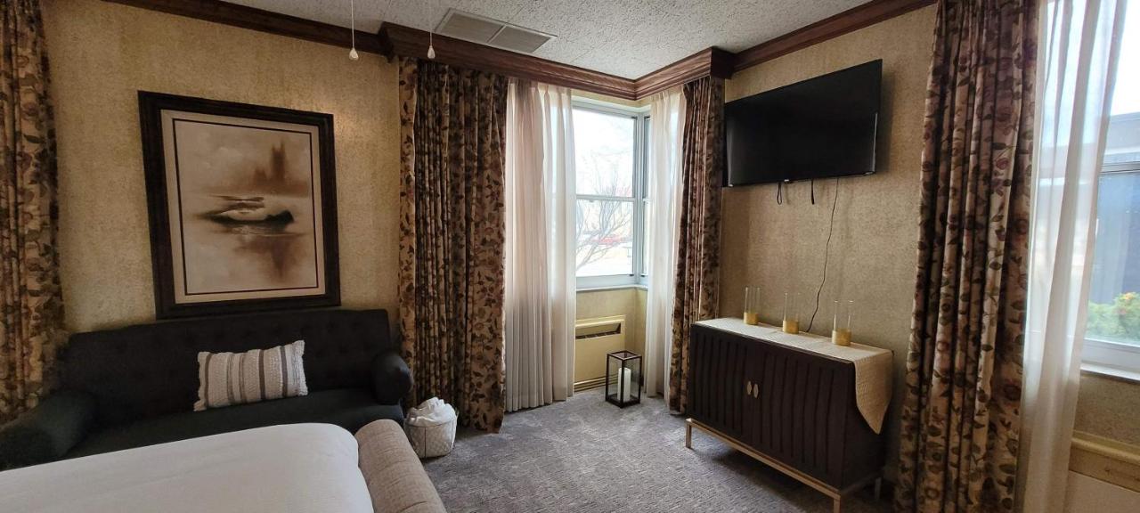 Hotel Phillips — photo 10