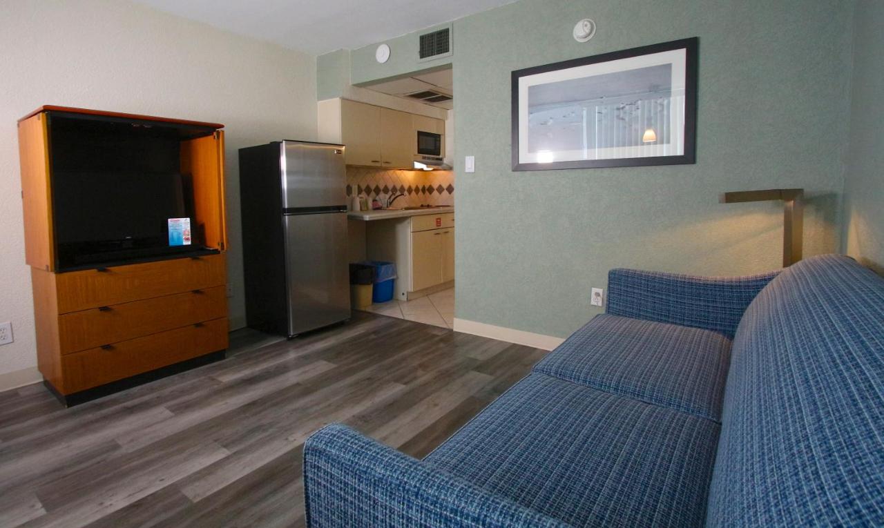 Crusader Oceanfront Resort — photo 5