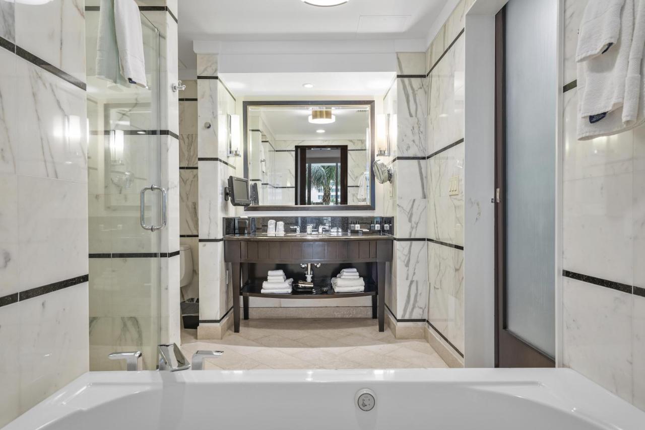 Junior Suite 2 at Sorrento Residences- Miami Beach home - 5