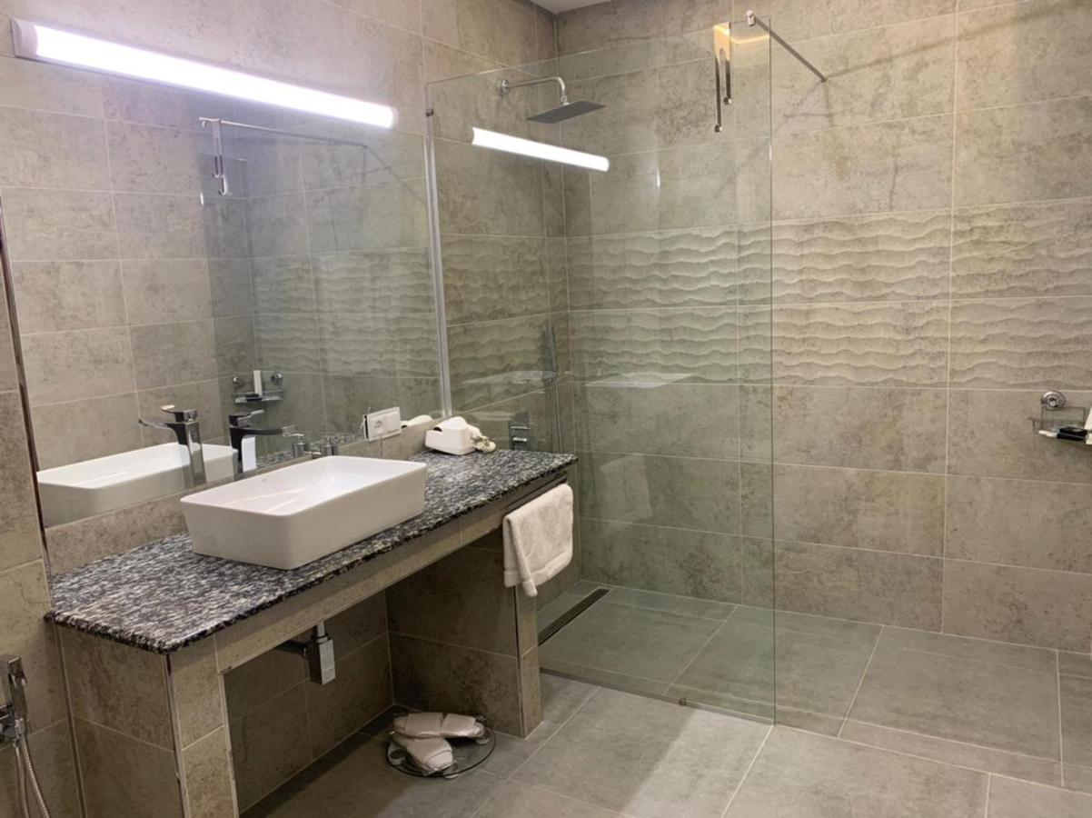 Ararat Hotel photo