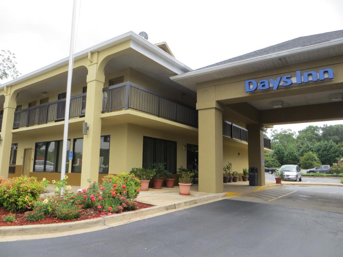Daynite Inn — photo 23