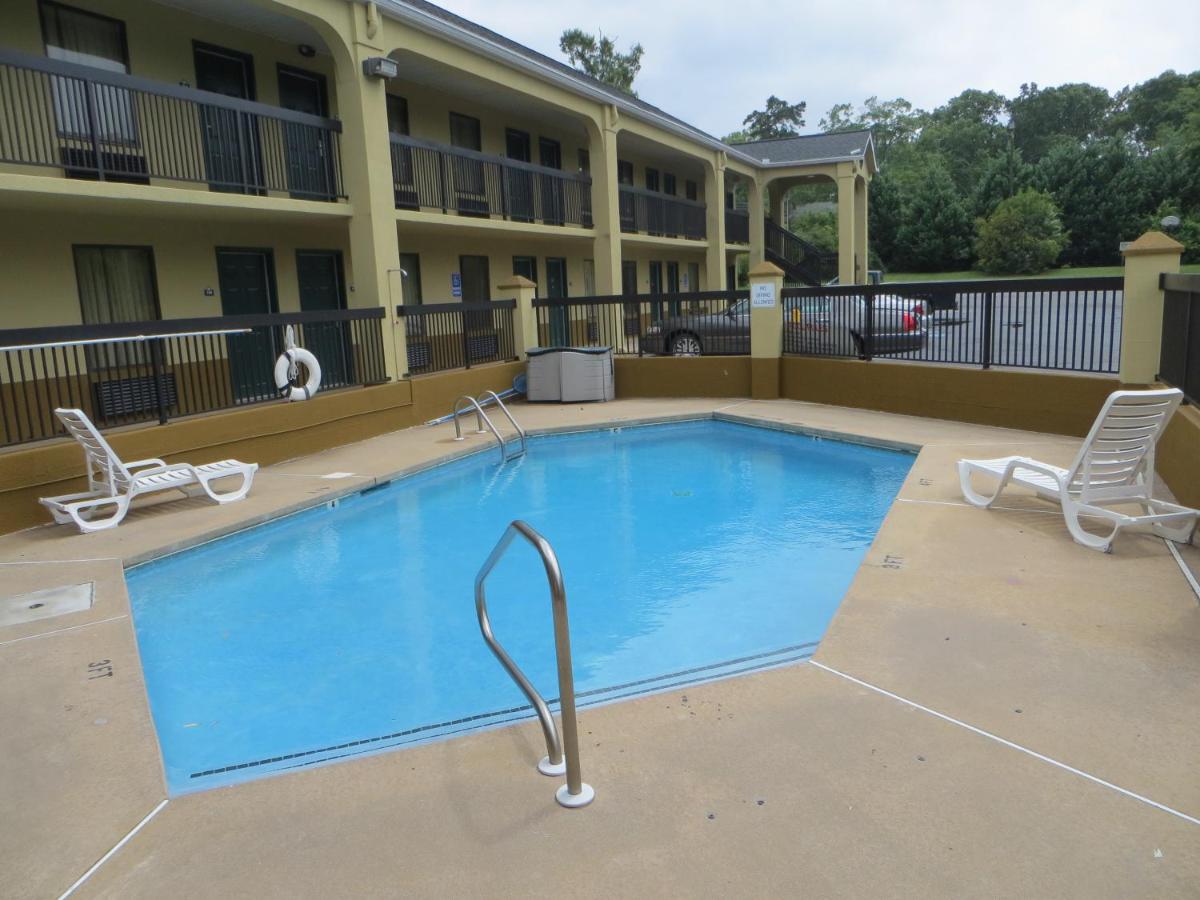 Daynite Inn — photo 22