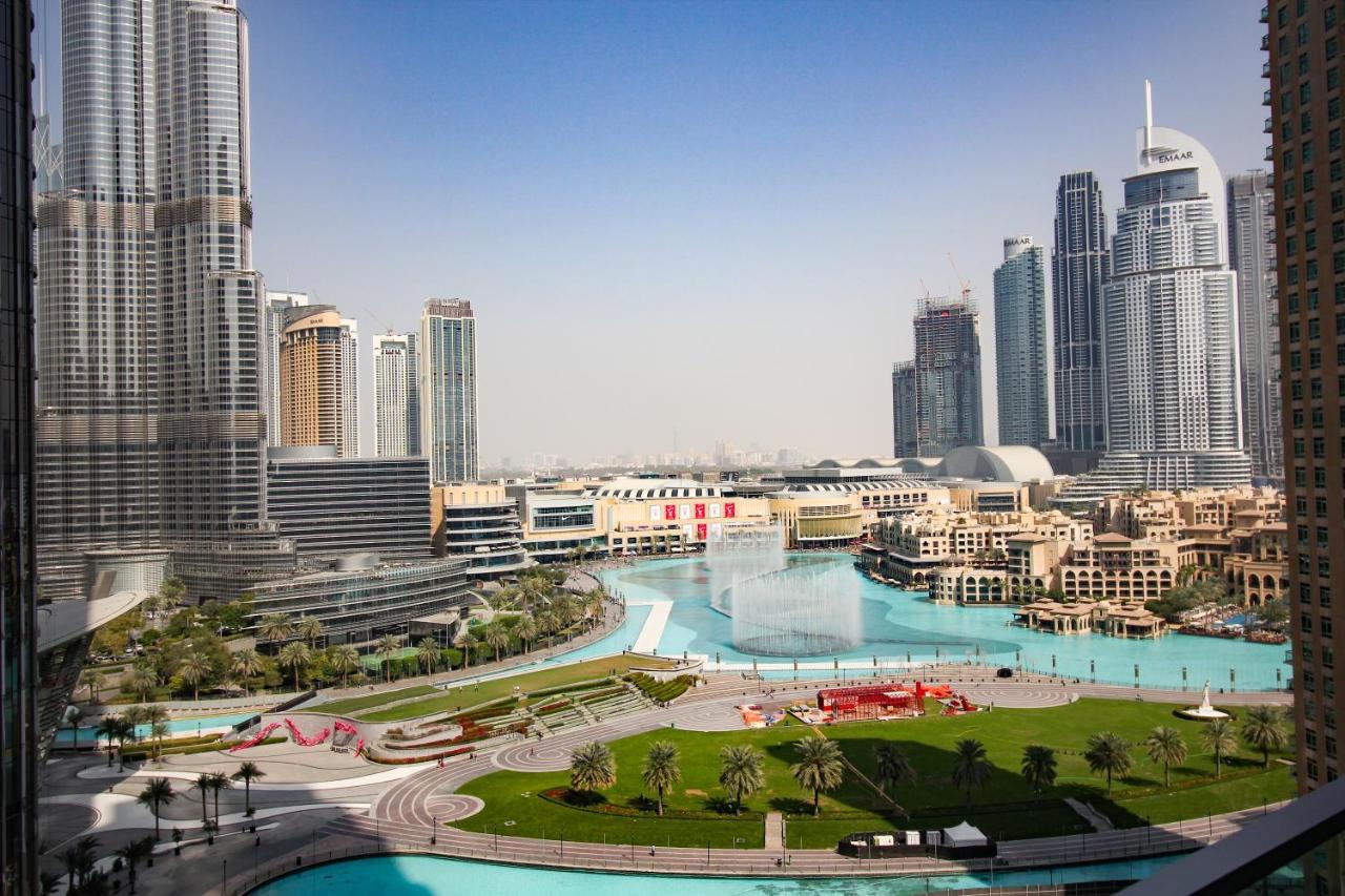 Апартамент Luxury 2BR - Breathtaking Views of Burj Khalifa & Dancing  Fountain (OAE Дубай) - Booking.com