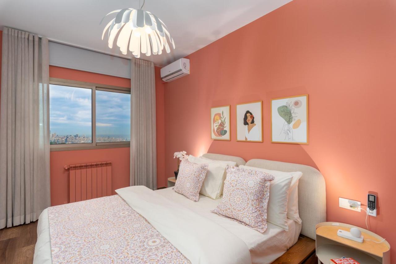Sima's 2-BR Apt in Tilal El Fanar photo