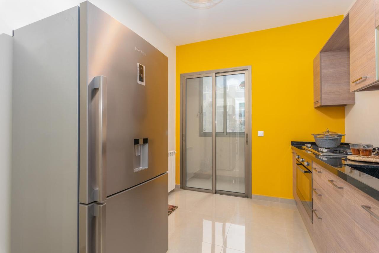 Sima's 2-BR Apt in Tilal El Fanar photo