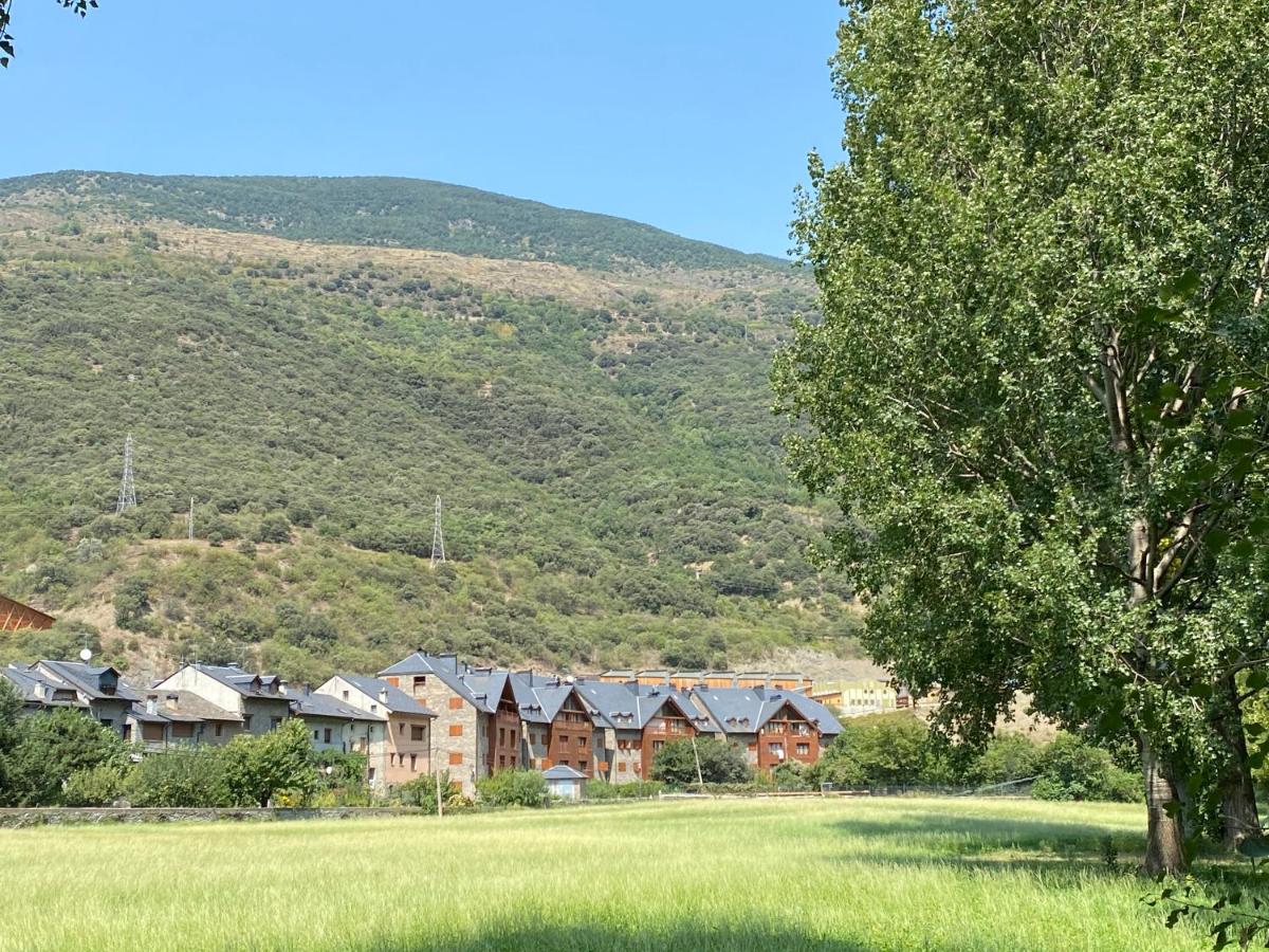 Piso con encanto junto al río, Rialp – Precios actualizados 2022