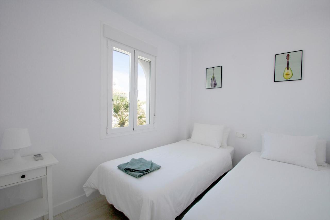 Dulce Barrosa Mar Beach Front, Chiclana de la Frontera ...
