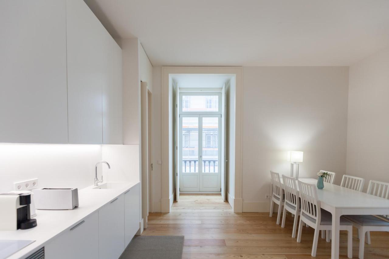 FLH Augusta's Arch Bright Flat - 4