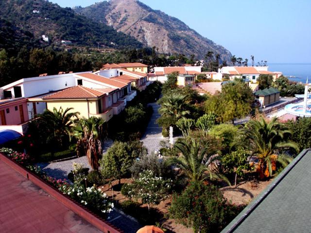 Villaggio Hotel Club Calanovellamare photo