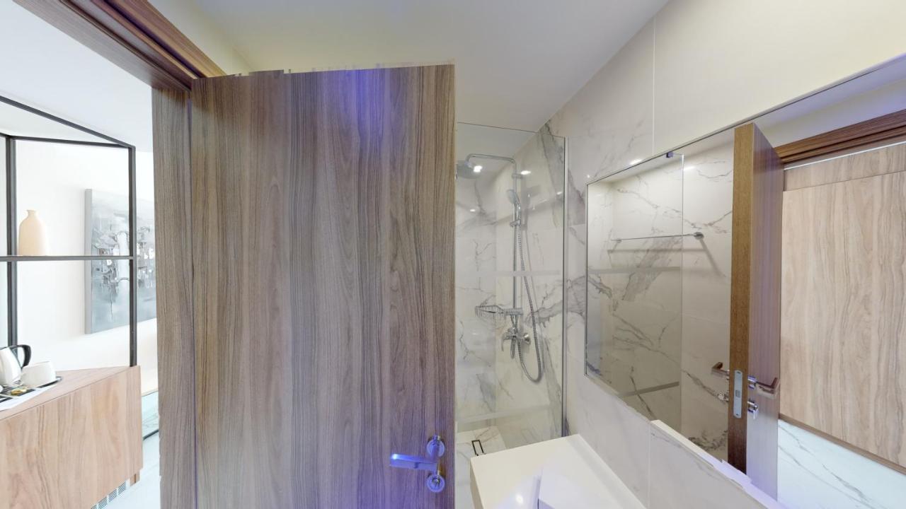 The Blue Ivy Hotel & Suites photo