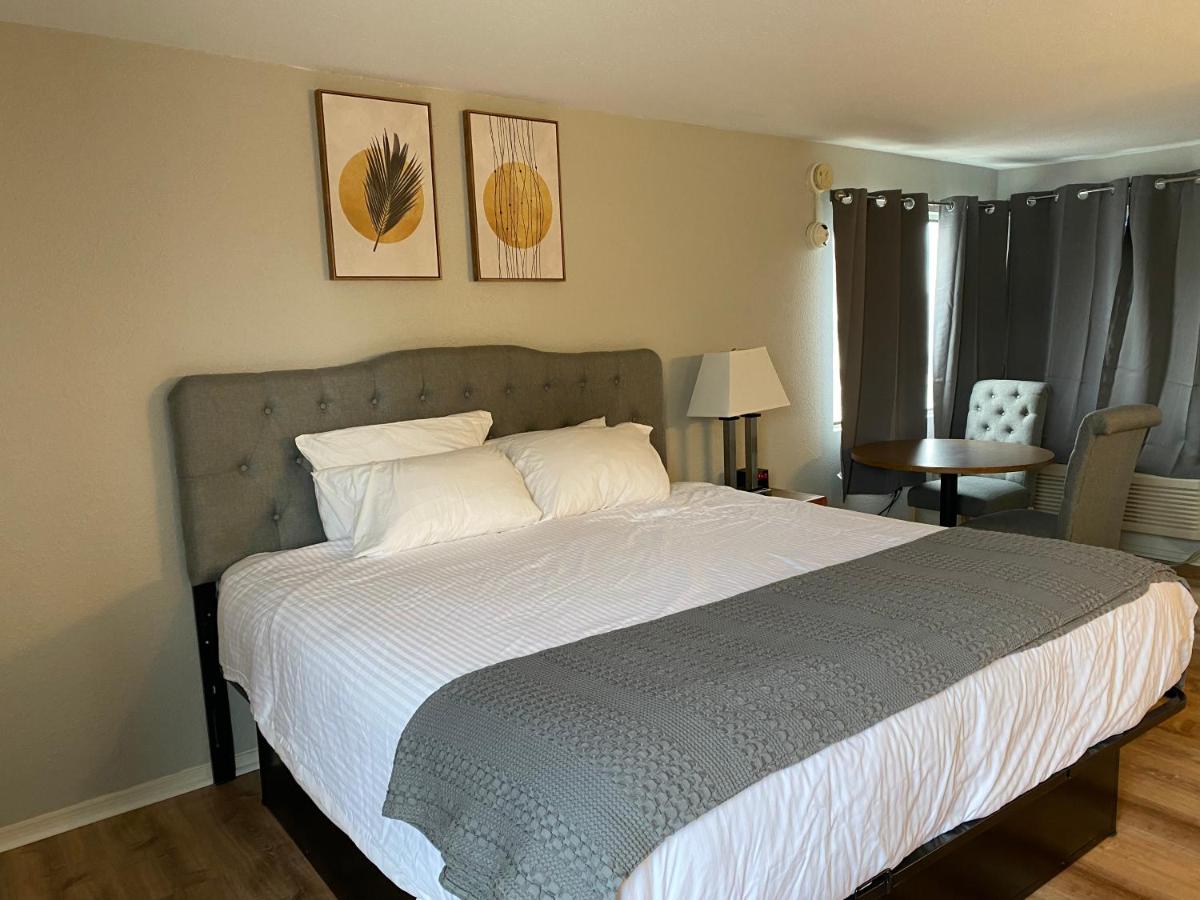 Ways Motel — photo 18