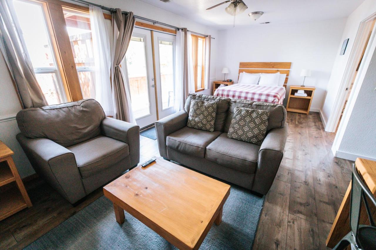 View Crest Lodge — photo 10