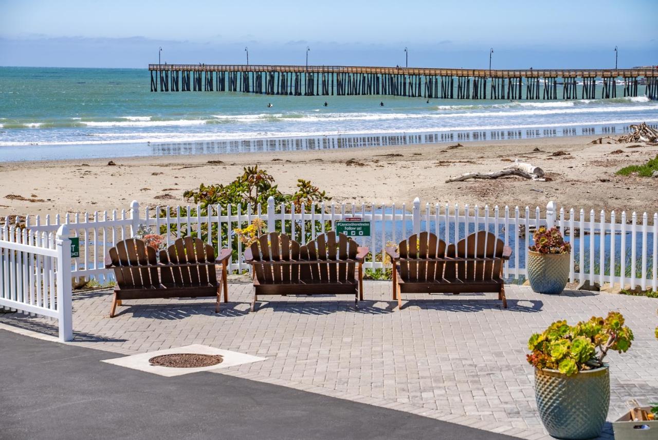 Shoreline Inn.on the beach — photo 17