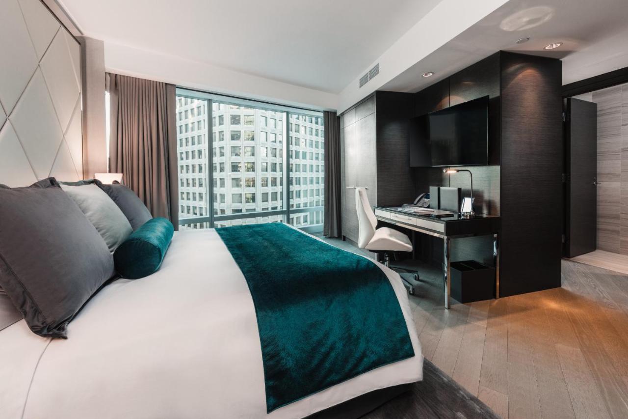 Paradox Hotel Vancouver photo
