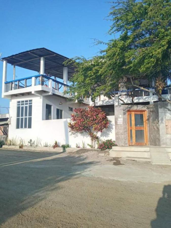 Image: Hospedaje Algarrobo Machalilla