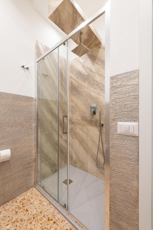 Ancient Rome Room - 5