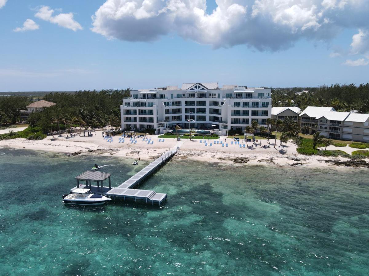 Beach: Rum Point Club Residences