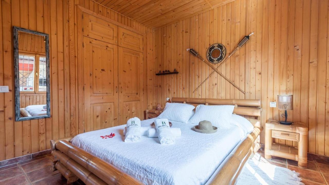 Cortijo La Tata Almayate Alto by Ruralidays, Almayate Alto ...