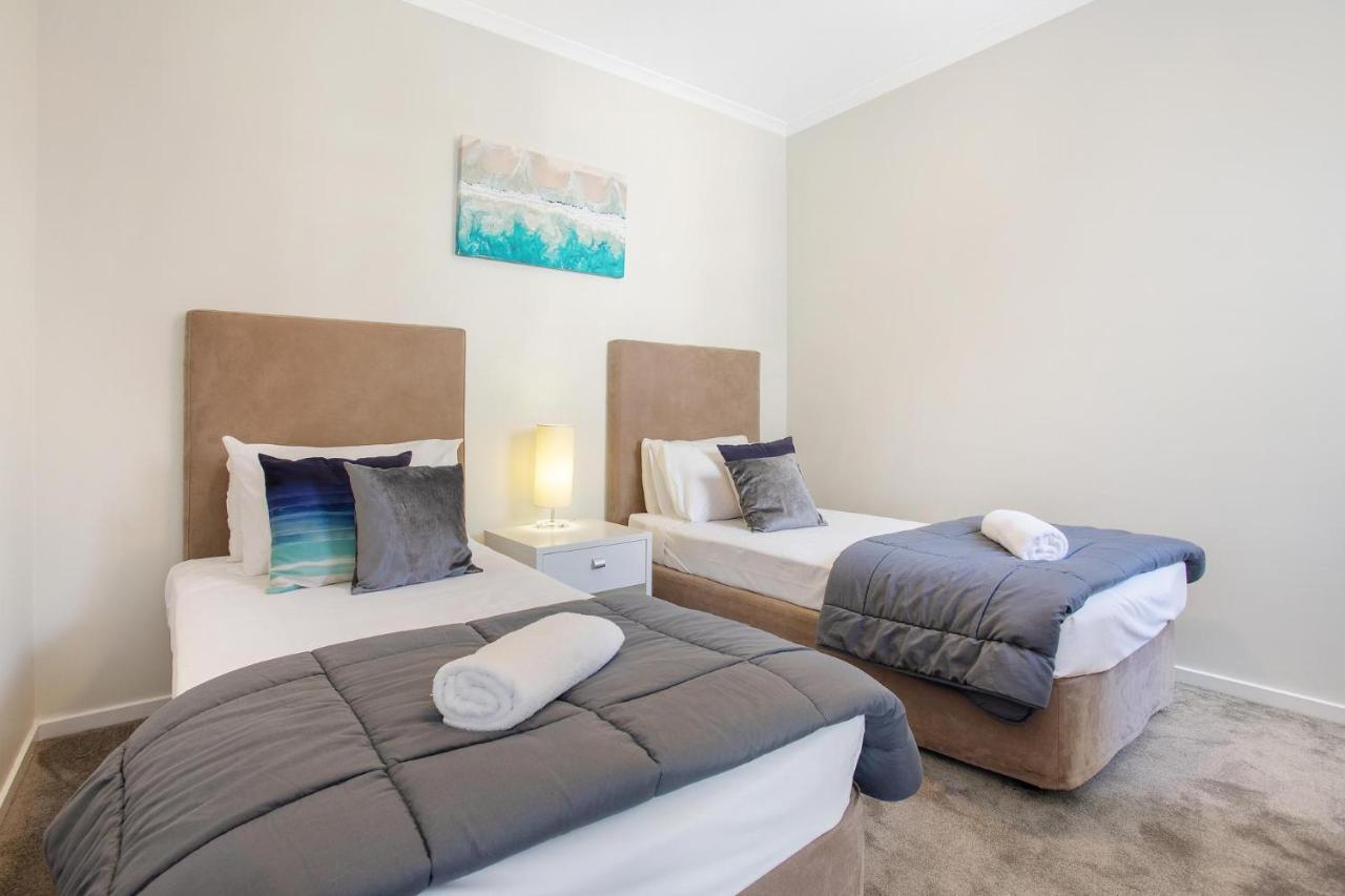 Swell Resort photo