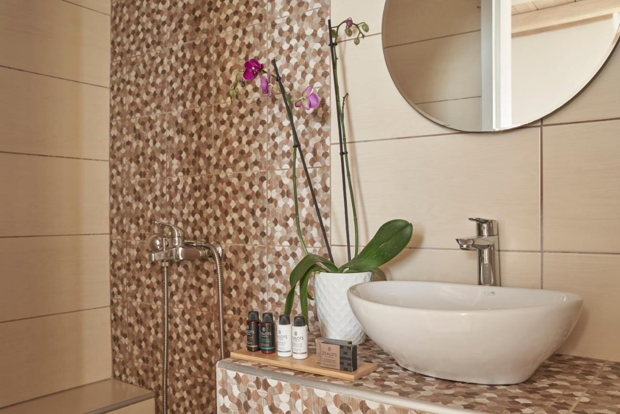 Town Mansion by Monocle - 3