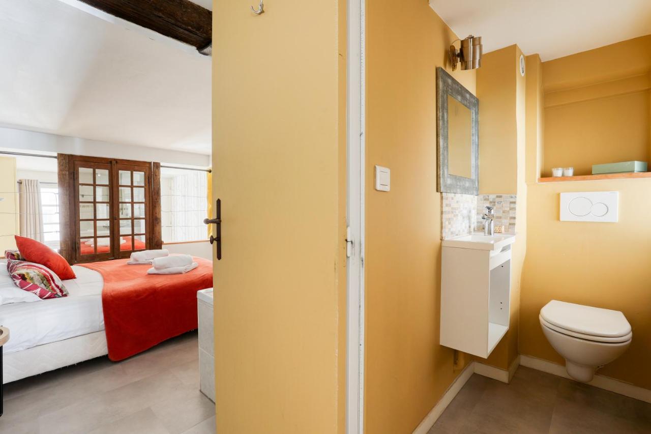 Unique Parisian Loft at the Classy St Germain - 3