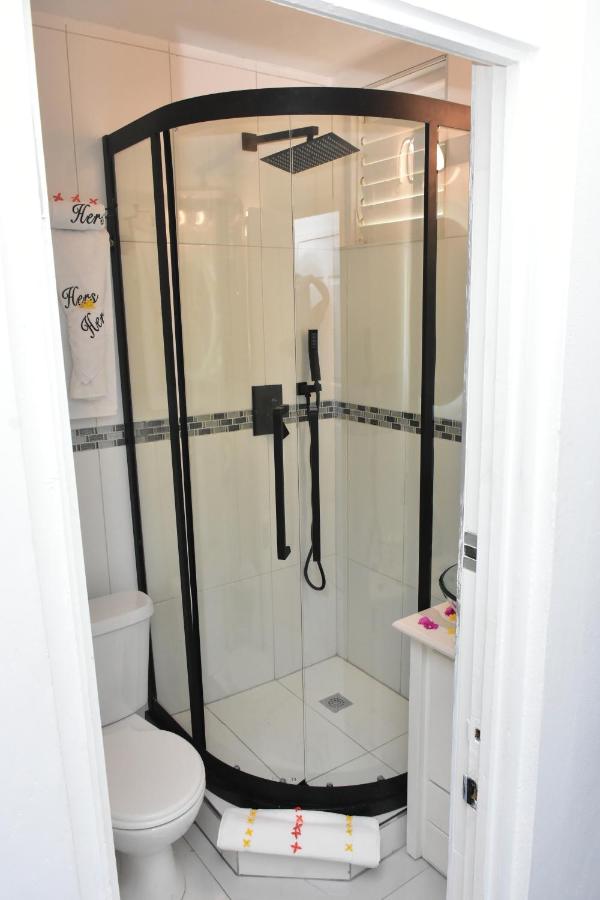 Czar's Sanctuary- Apt B4 at Sandcastle - 2