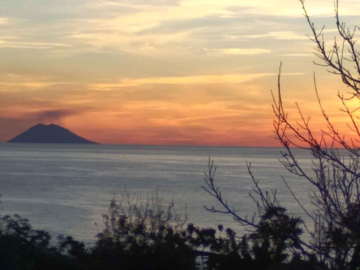 Holiday home in Daffinà - Kalabrien 42705 photo