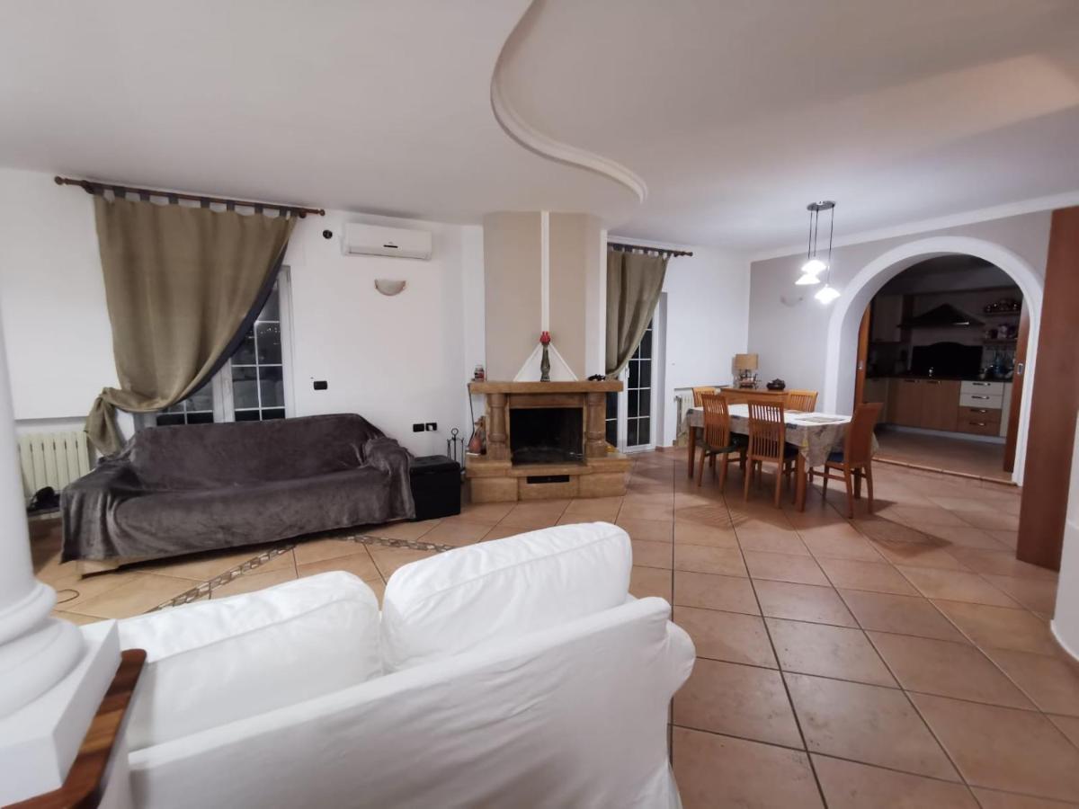 Casa al mare photo