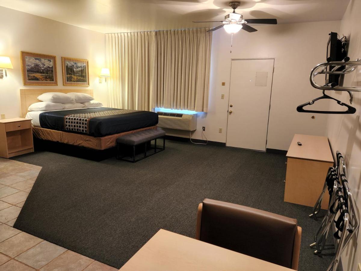 Mecca Motel — photo 8