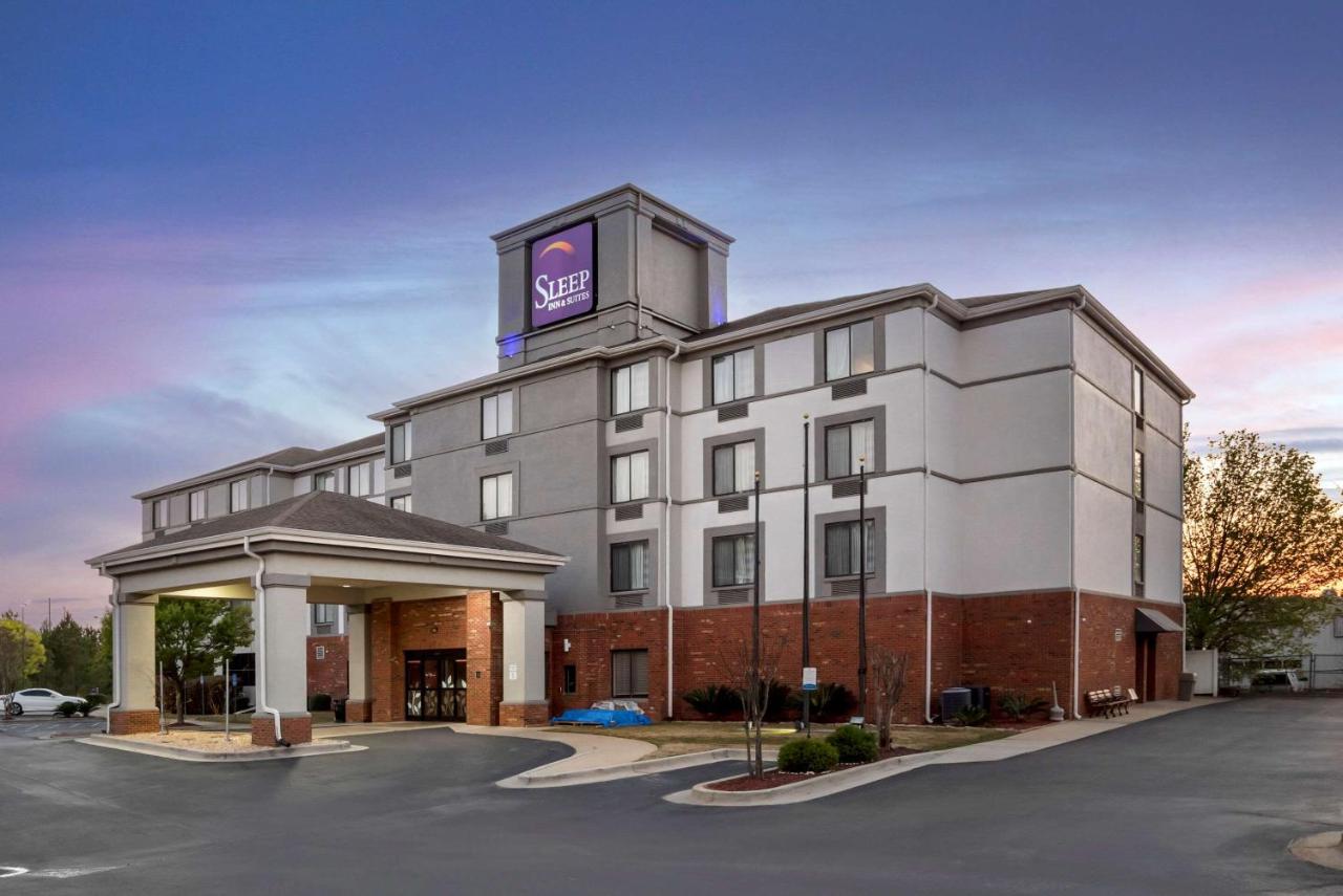 Sleep Inn & Suites Auburn Campus Area I-85 photo