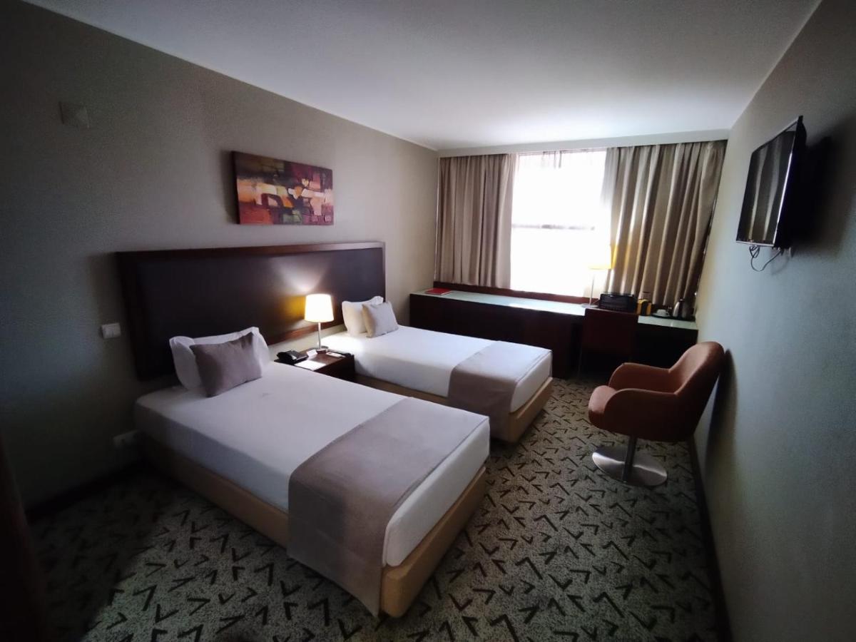 Skyna Hotel Luanda photo