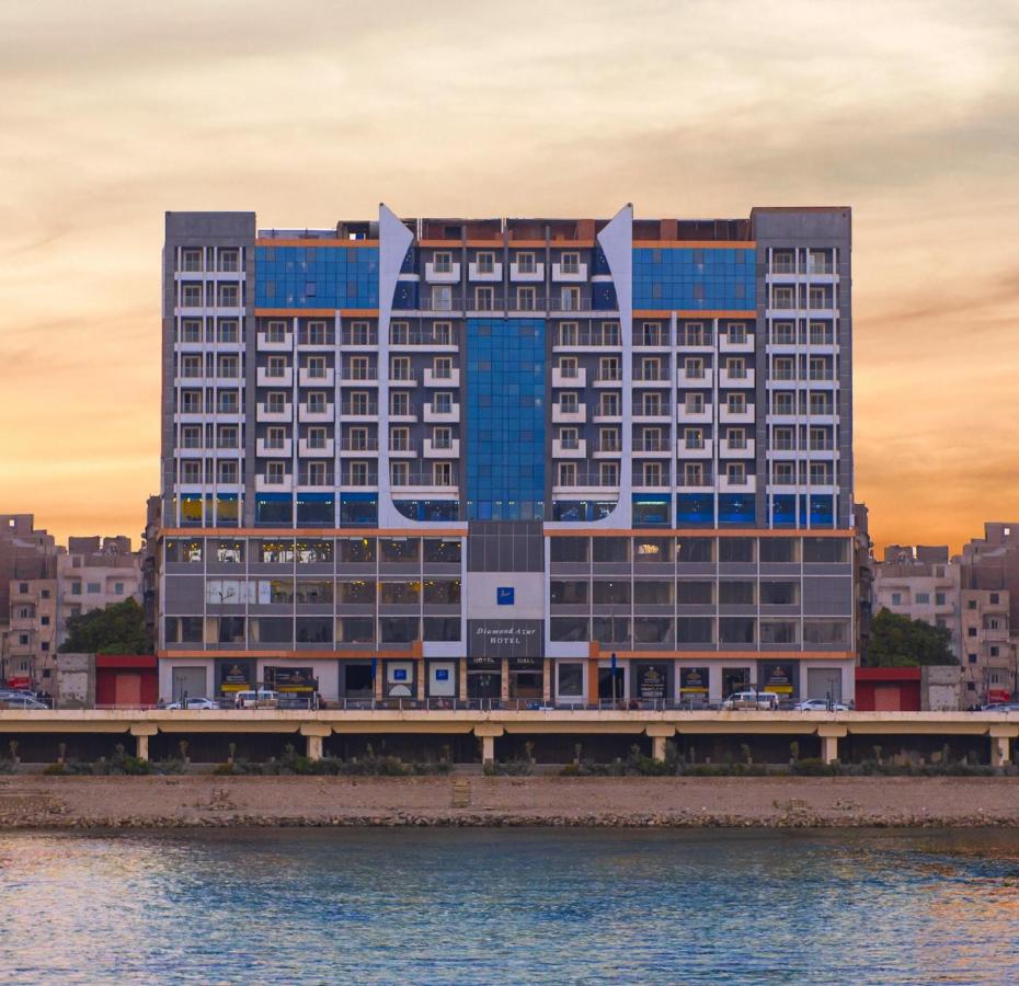 Five Stars Hotel