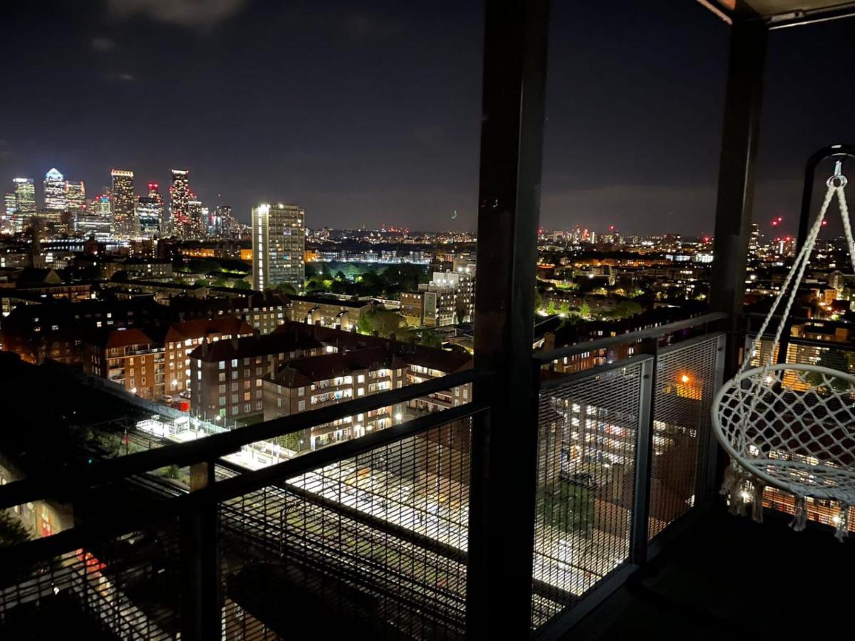 City Apartment Shadwell Wrap Around Balcony W Scenic View London Updated 22 Prices