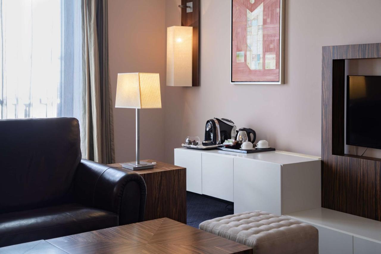 Metropolitan Hotel Sofia, a member of Radisson Individuals photo