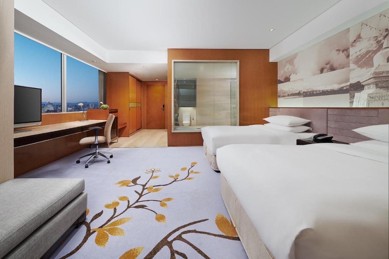 Crowne Plaza Beijing Sun Palace, an IHG Hotel photo