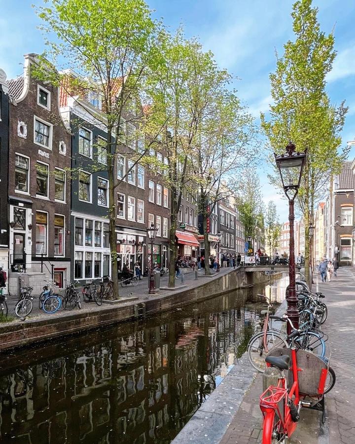 Facade Hotel Amsterdam - 4