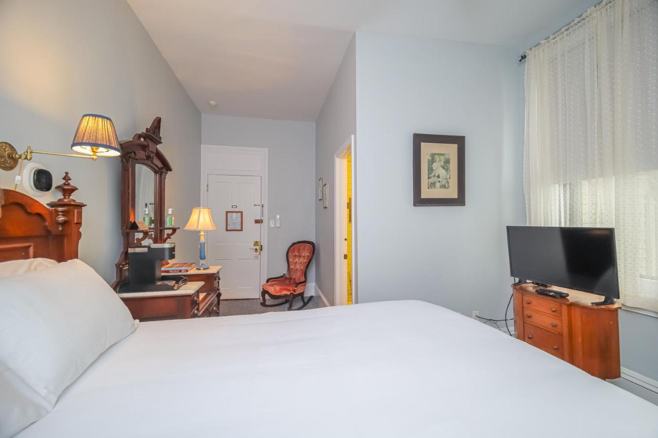 Bedford Inn — photo 4