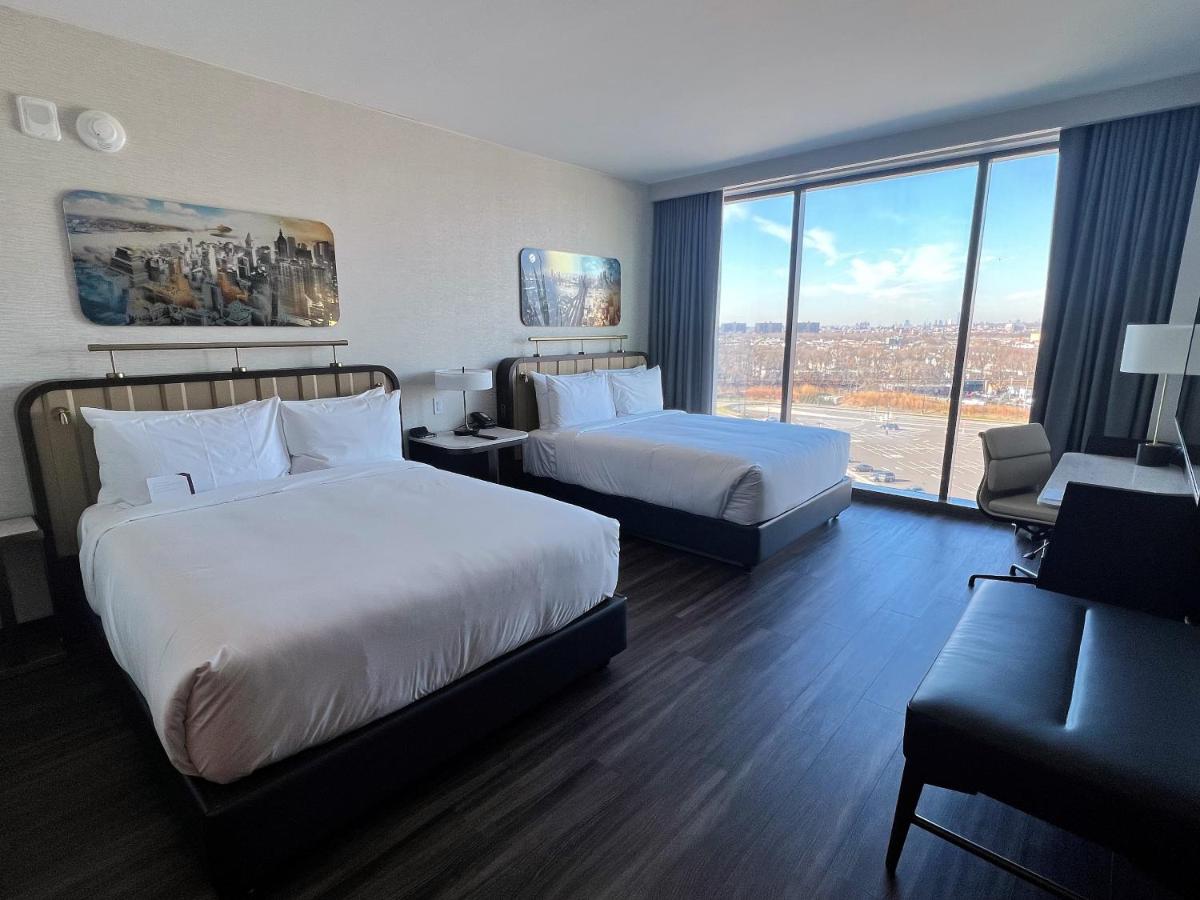Hyatt Regency JFK Airport at Resorts World New York - 2